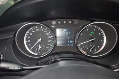 Mercedes-Benz R-Class