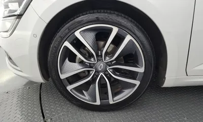Renault-KoreaSamsung SM6