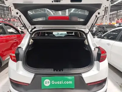 Geely Emgrand GS