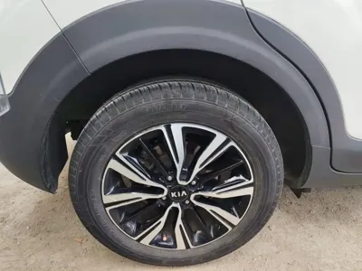 Kia KX1