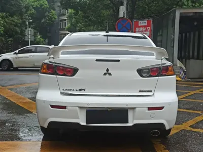 Mitsubishi Lancer EX
