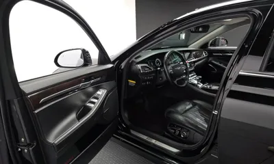Genesis EQ900