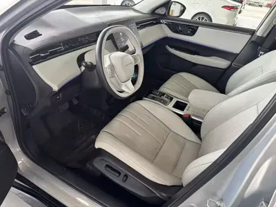 Honda e:NP2