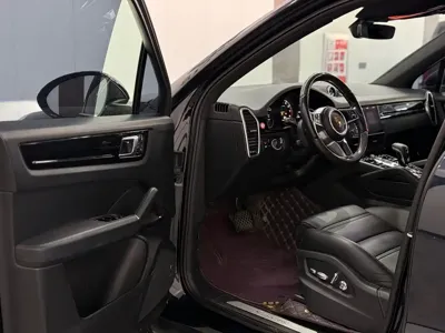 Porsche Cayenne Hybrid