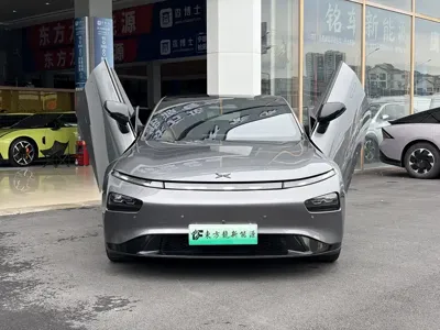 Xpeng P7