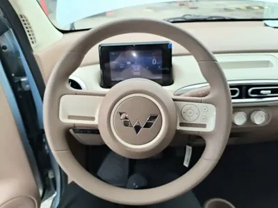 Wuling MINIEV