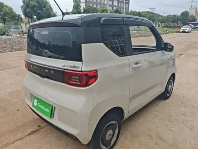 Wuling MINIEV