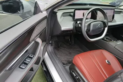 Xpeng P7