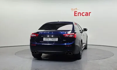 Maserati Ghibli