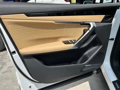 Geely Boyue L