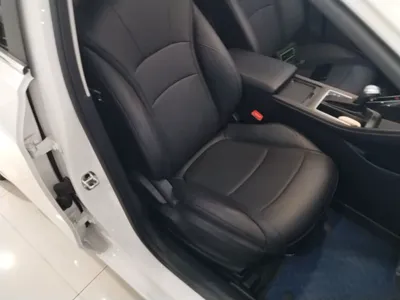 Roewe i5