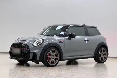 MINI JCW
