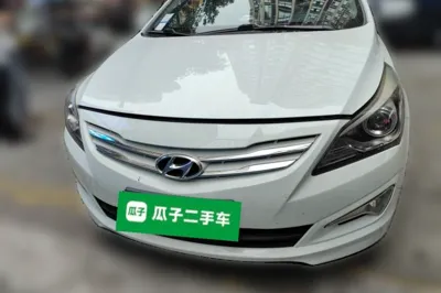 Hyundai Verna Ray