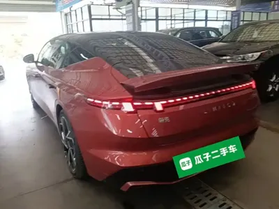 Lynk & Co Z10