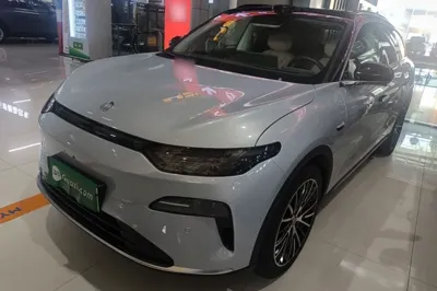 Leapmotor C11