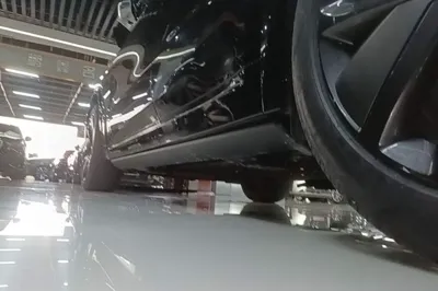 Li Auto L8