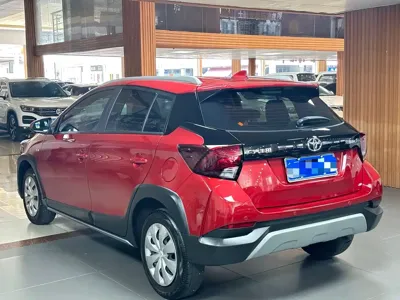 Toyota Yaris L