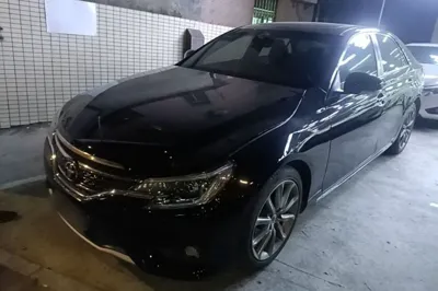 Toyota Reiz