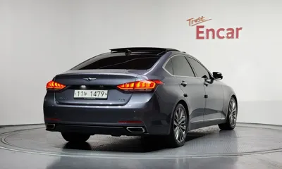 Hyundai Genesis