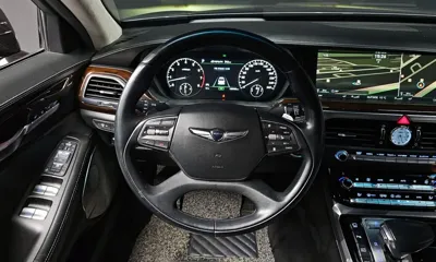 Genesis EQ900