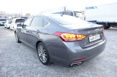 Hyundai Genesis