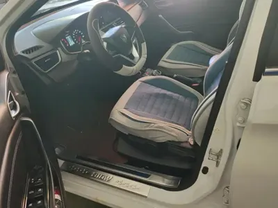 Baojun 310W