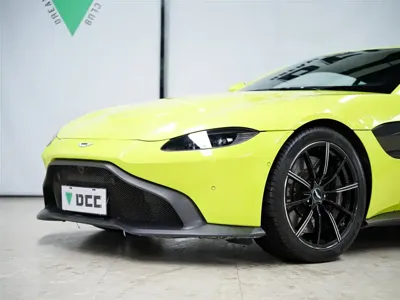 Aston Martin V8 Vantage