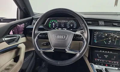 Audi e-tron