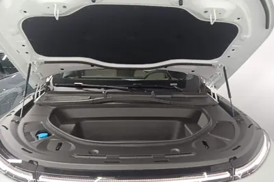 Xpeng G9