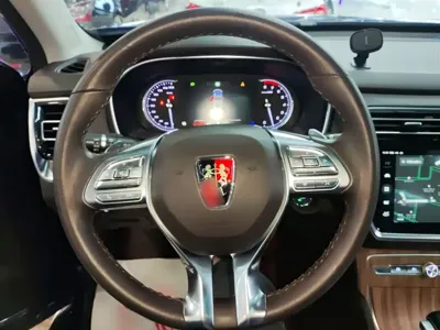 Roewe RX8