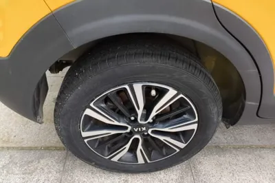 Kia kx1 Stonic