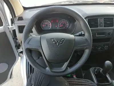 Wuling Rongguang S