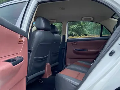 BYD F3