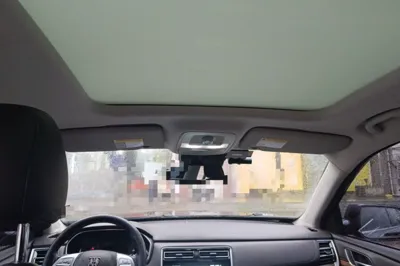 Roewe RX8
