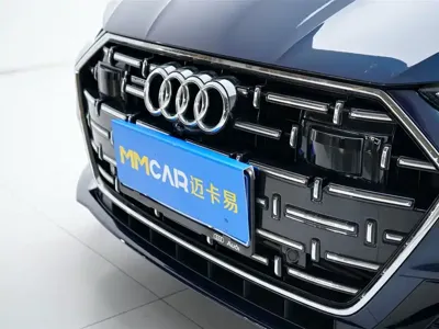 Audi A7L