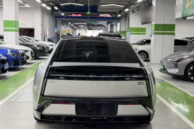 Xpeng P7