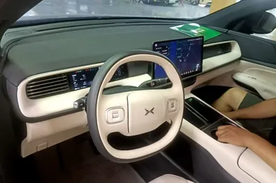 Xpeng G6