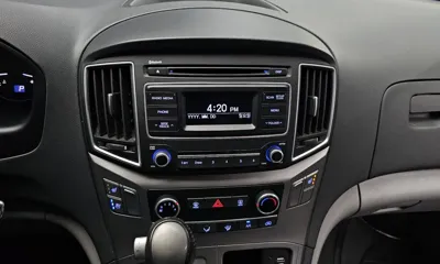 Hyundai Starex