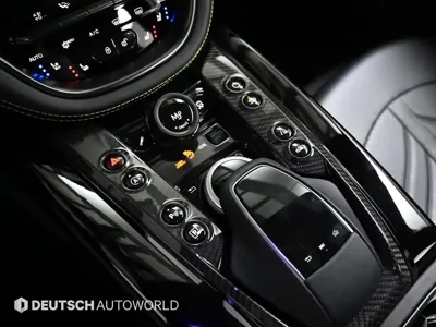 Astonmartin DBX
