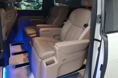 Li Auto MEGA