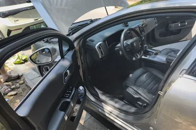 Citroen C6