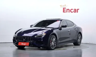 Maserati Ghibli