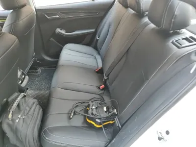 Roewe i5