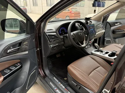 BYD S7