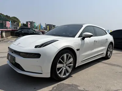 Zeekr 001