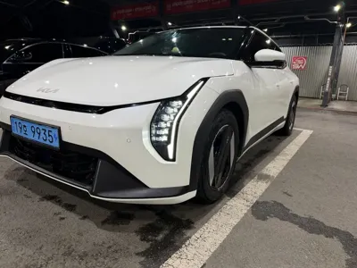 Kia EV4