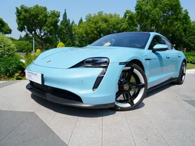 Porsche Taycan