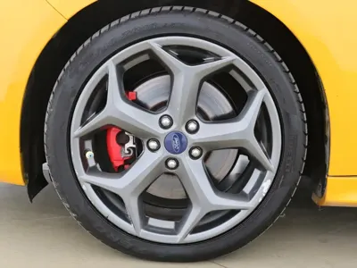 Ford Focus (Import)