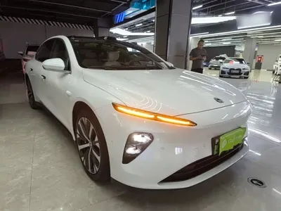 Nio ET7