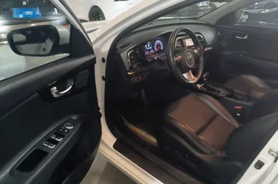 Kia K4